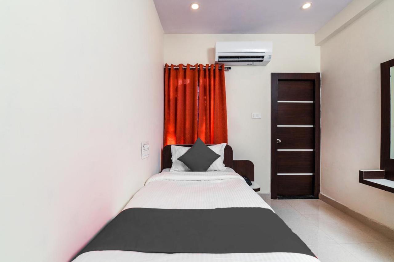 Sri Raghavendra Inn Visakhapatnam Ngoại thất bức ảnh