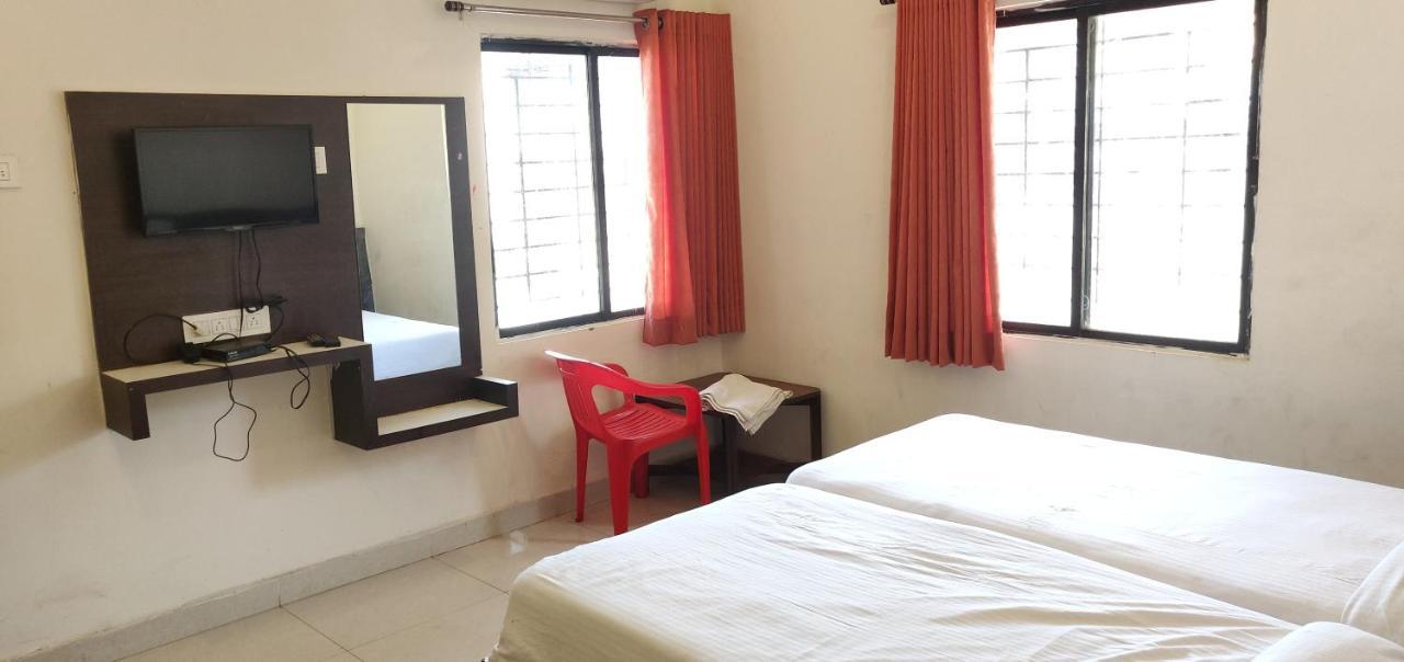 Sri Raghavendra Inn Visakhapatnam Ngoại thất bức ảnh